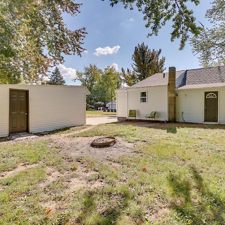 Modern Northfield Cottage With Yard! Екстериор снимка