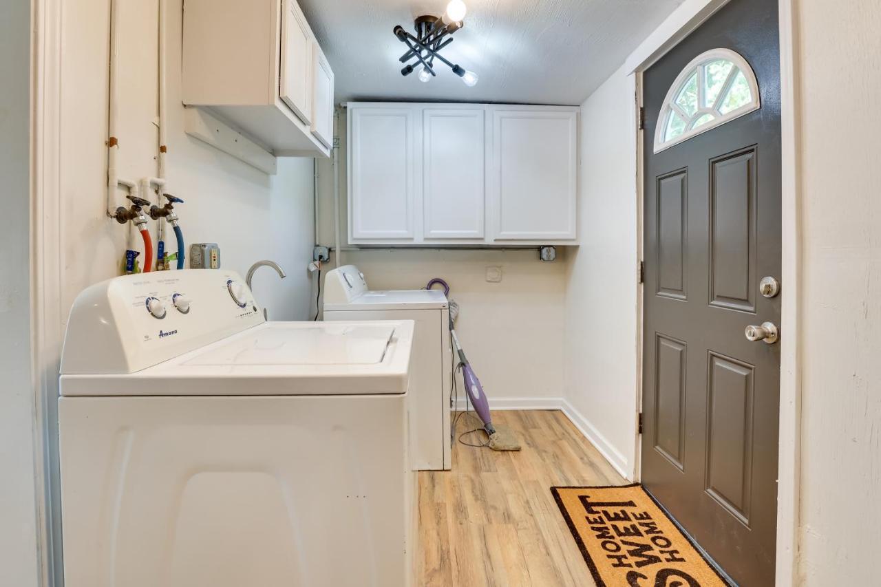 Modern Northfield Cottage With Yard! Екстериор снимка